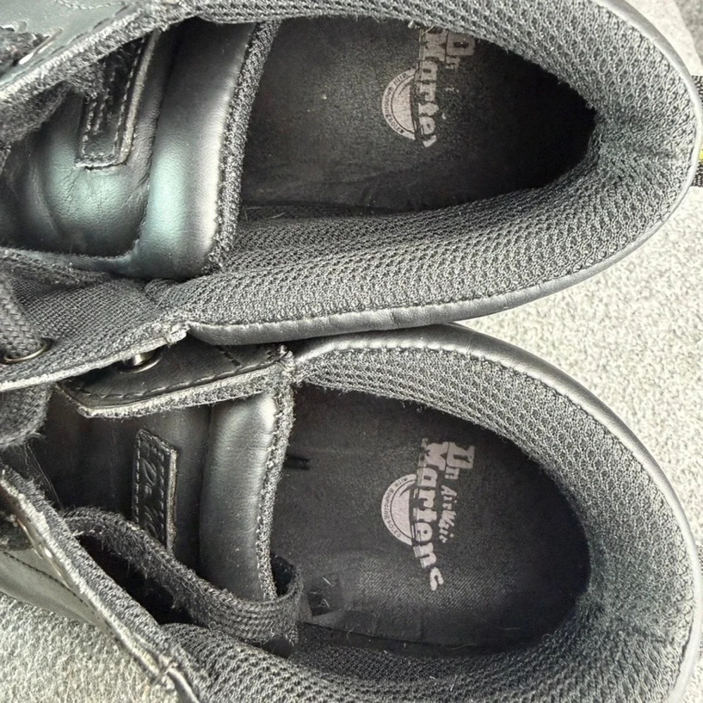 Dr. Martens Maleke Black Leather Casual Boots Sneaker Chukka Mid Mens Size